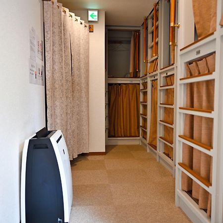 Guest House Siesta Токио Екстериор снимка