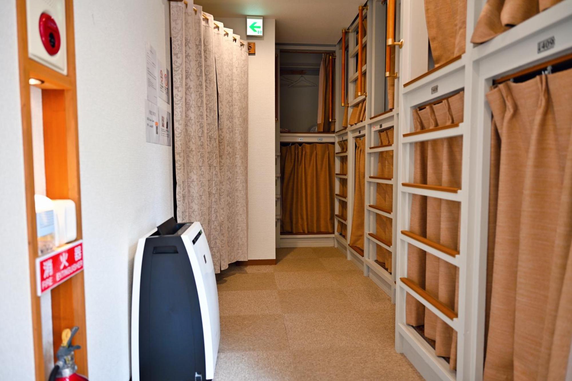 Guest House Siesta Токио Екстериор снимка