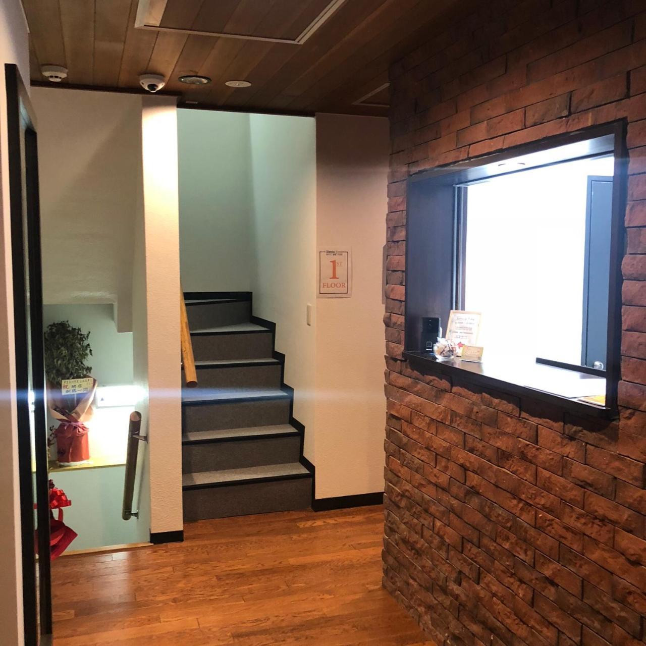 Guest House Siesta Токио Екстериор снимка